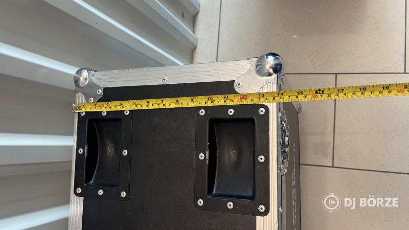 Mozgófejes robotlámpa rack