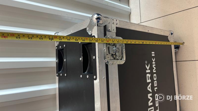 Mozgófejes robotlámpa rack