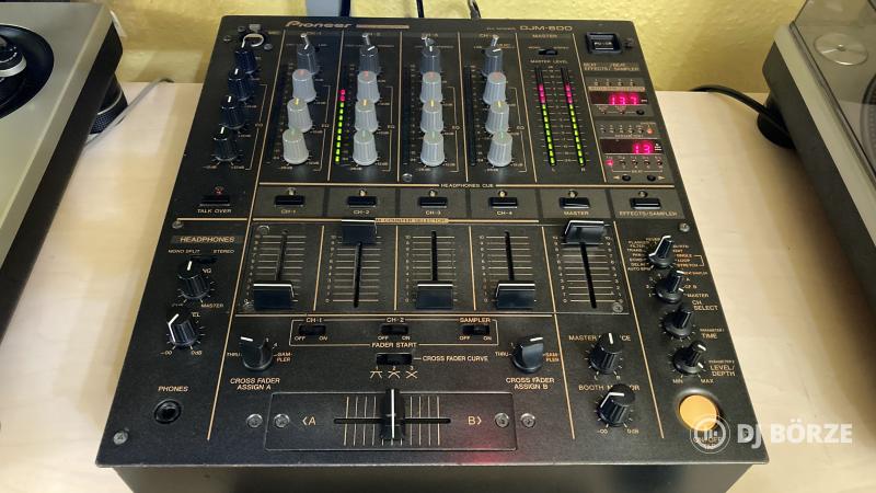 Pioneer djm 600
