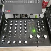 TRM-422 analóg rotary mixer - újszerű, gyönyörű állapotban, garival!
