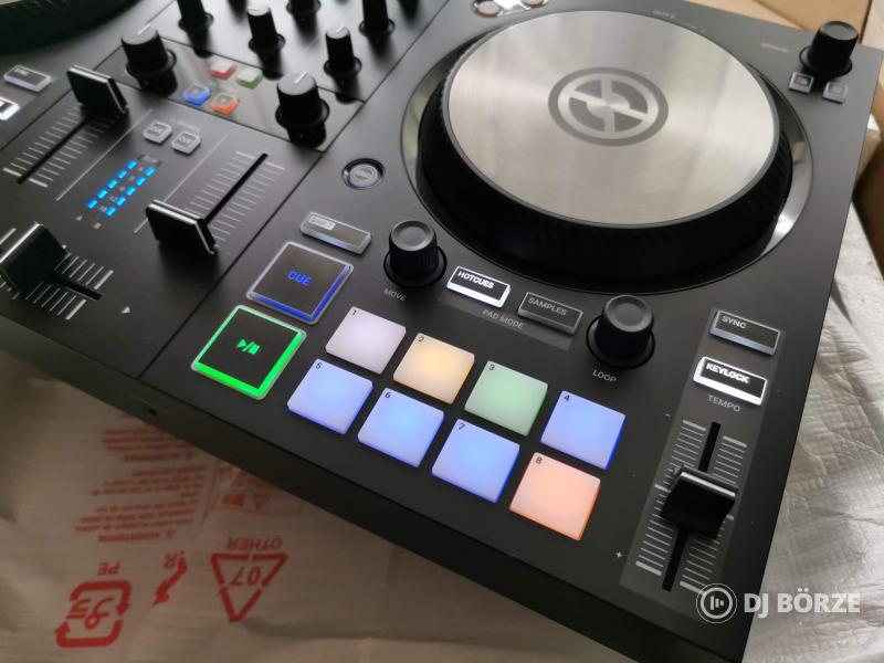 Native Instruments Traktor Kontrol S2 MK3