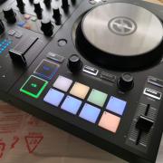 Native Instruments Traktor Kontrol S2 MK3