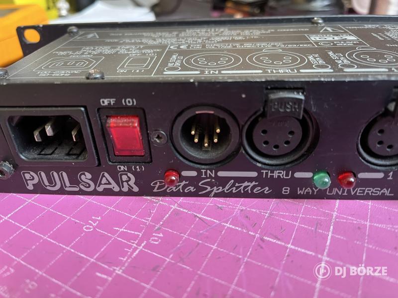 Pulsar DC-DMX-PMX spiltter 8 sávos