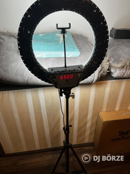 Jackal RM-NWLR 45cm LED körfény, körlámpa, ringlight távirányítóval/álvánnyal
