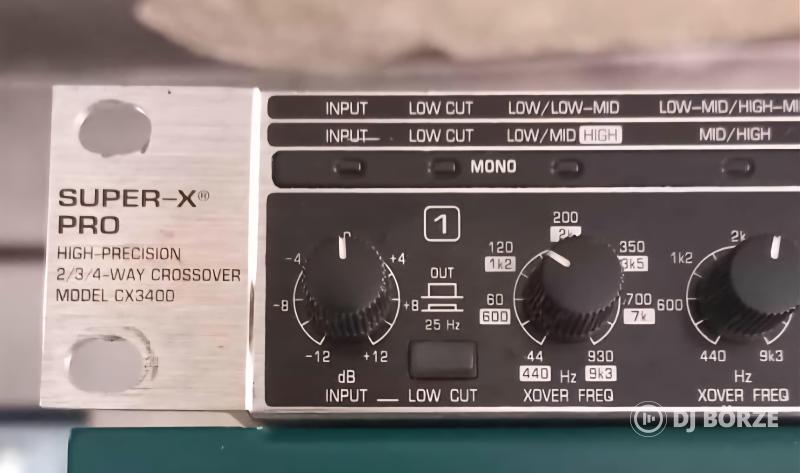 Behringer CX3400 crossover