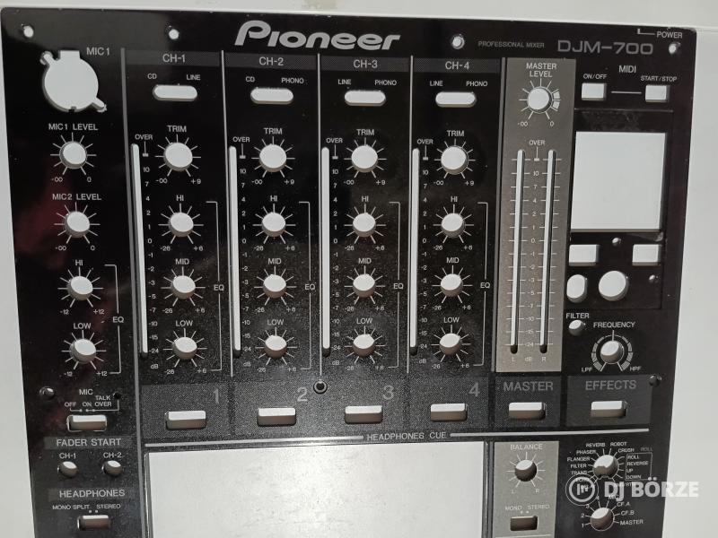 DJM-700 előlap