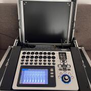 QSC TouchMix-16