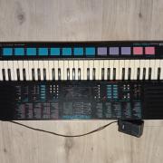2db nagy dmx vezérlő hibásan, donornak, Yamaha szinti foglalkozós