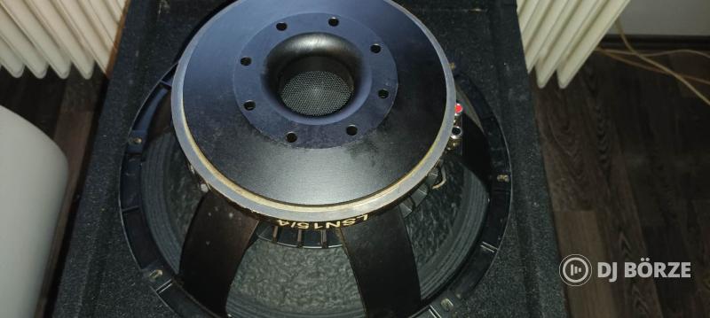 RCF 15" minőségien megépített copy láda