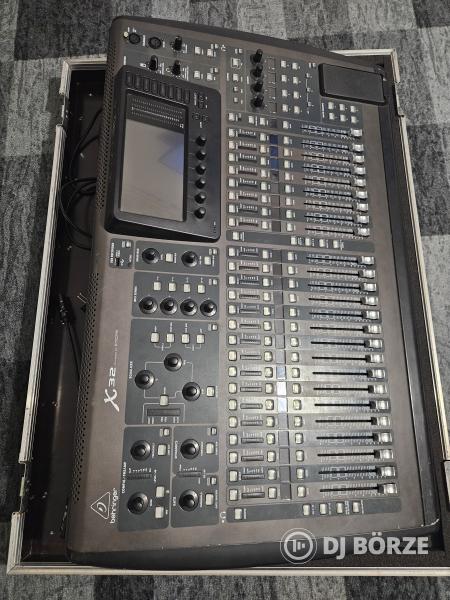 Behringer X32