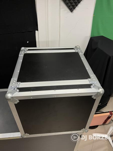 Robust 10U Rack 400