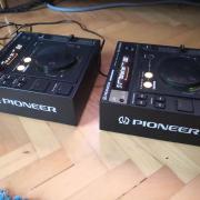 Pioneer CDJ500s pár