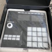 Native Instruments MASCHINE MK3