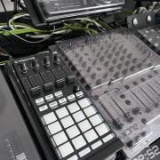Traktor Kontrol F1