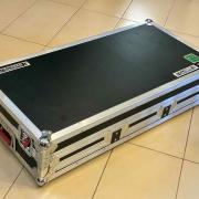 Gurulós rack