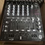 Numark Rmx400sd 4 csatornás keverőpult