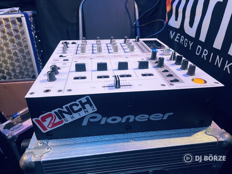 Pioneer DJM-750