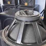 Eminence 18" sub hangszóró