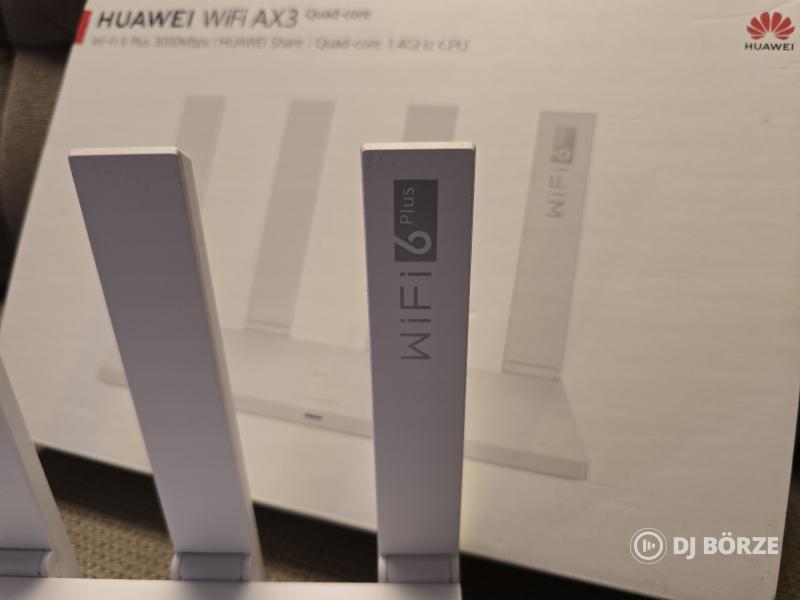 Huawei Wifi AX3 Quad-core