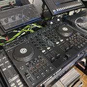 Traktor Kontrol S4 mk2