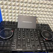 Denon Prime 4 + UDG hordtáska+ 2T SSD