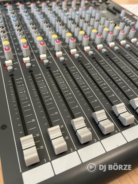 Allen & Heath ZED12FX