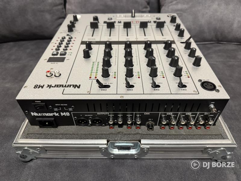 Eladó Numark M8 DJ keverőpult !!!