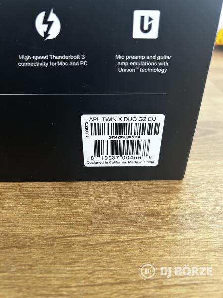 Universal Audio Apollo Twin X DUO GEN2 (Essentials+ Plugin csomag, Thunderbolt-3 kábel)