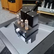 Integrált csöves erősítő