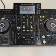 Pioneer XDJ-RX2