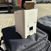 Akkumulátoros PAR lámpa - 6x18W - RGBWA+UV