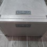 Tajti 6U magas végfok rack