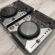 Pioneer CDJ 400
