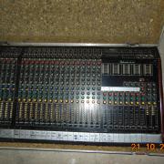 Studiomaster 16-8-2 Keverő