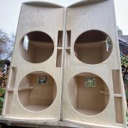 2x15" Rétegelt trapéz ládák