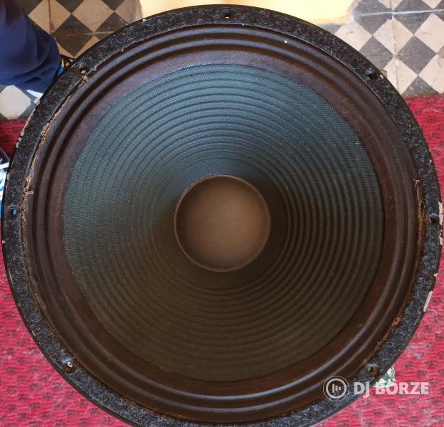 Kiso 15"-os hangszóró