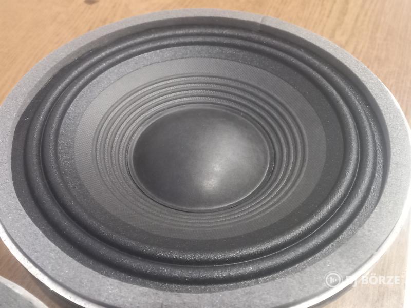 Reflex R8 közép hangszórópár