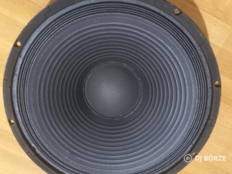 1 db Reloop 18" mély hangszóró
