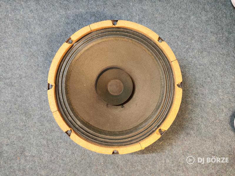 FENDER PE/30 gitár hangszóró