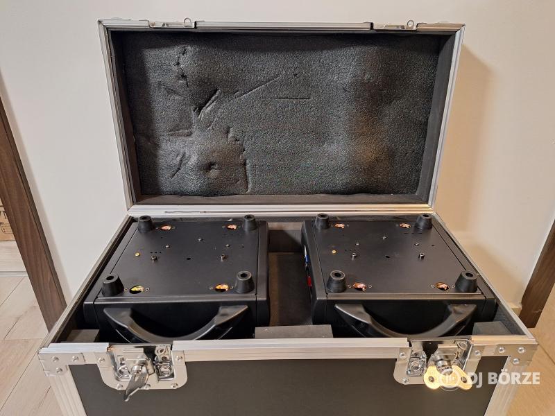 Eladó 2 db új 230 watt 7R robotlámpa rackkel