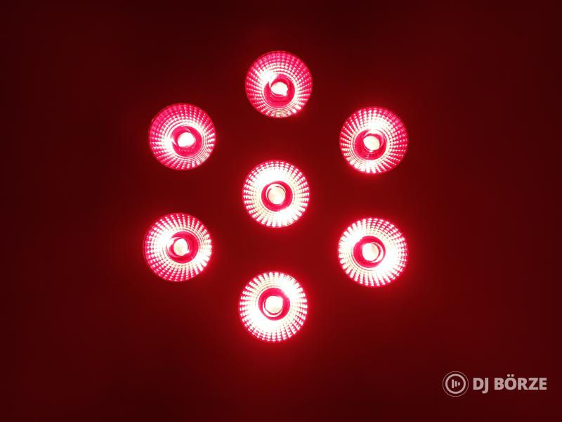 2db van! U king Rgbw led par 7x12w multi chip-es (beszámítás is)