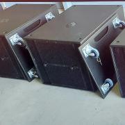 4 Darab NEXO LS-18 Mélyláda dollival.