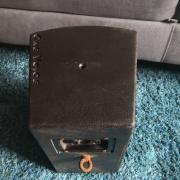 B&C koaxiális hangszórókkal szerelt hangdobozok