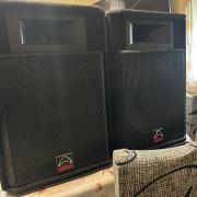 Eladó 2 db passzív hangfal.