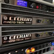Újszerű Crown MA5000i + MA9000i végfok + DBX PA2 rackben