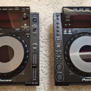 Pioneer CDJ 900 pár (2db) + rack