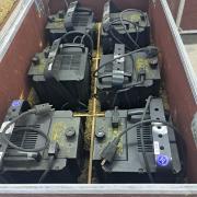 Színházi lámpák Strand Lighting