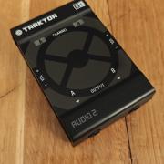 NI Traktor Audio 2 hangkártya