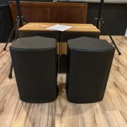 Prémium RCF NX M10-A típusú aktív topládák állvánnyal és huzattal.