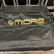 Midas M32 digitális keverőpult